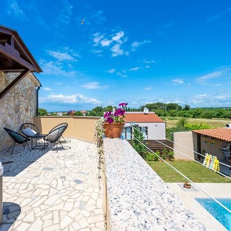 Holiday House Boky Воднян Екстер'єр фото