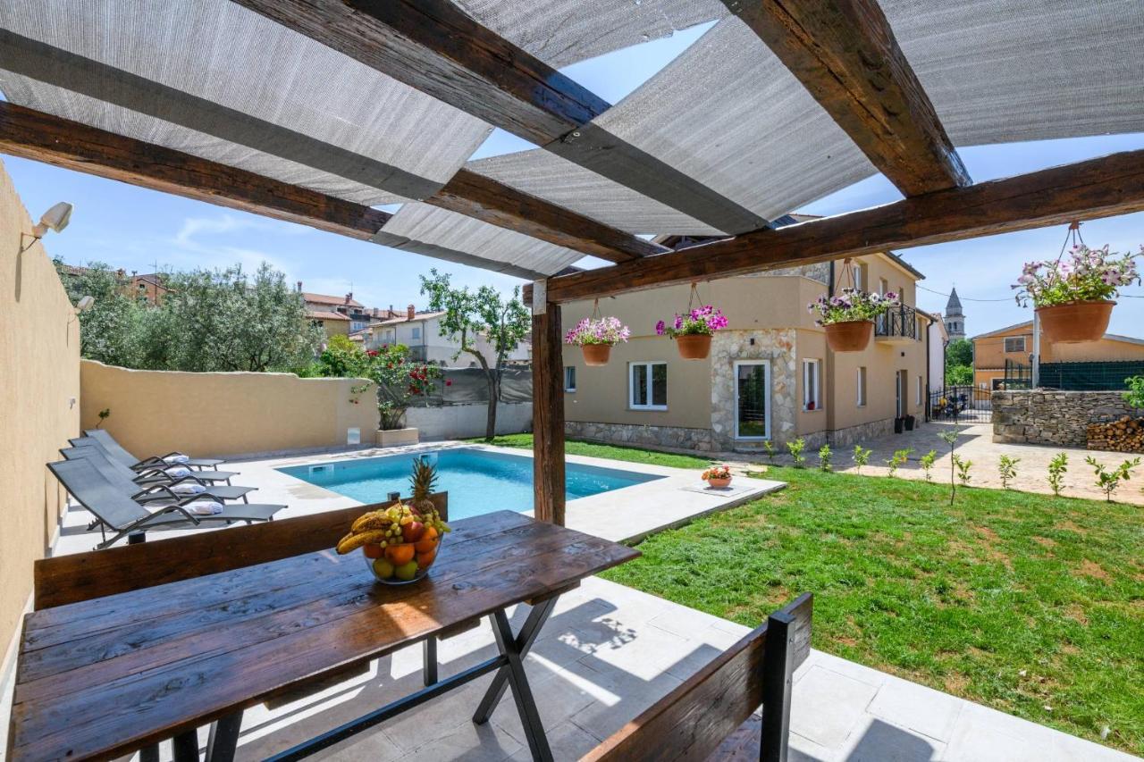 Holiday House Boky Воднян Екстер'єр фото