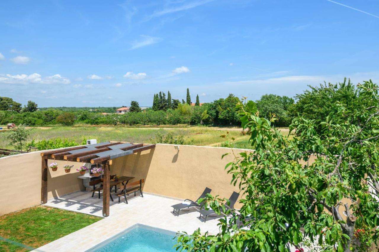 Holiday House Boky Воднян Екстер'єр фото